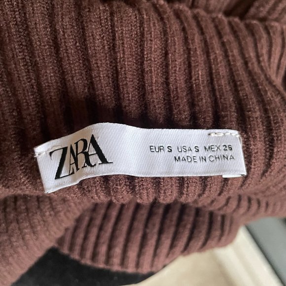 Zara Brown Knit Mock Neck Ribbed Stretchy Sleeveless Top Size Small EUC - Picture 2 of 5